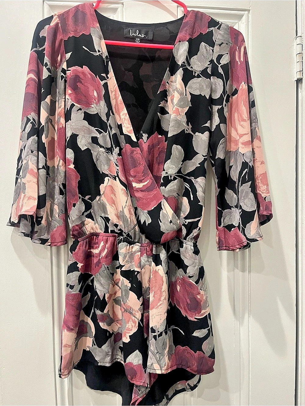 Lulus Black Floral Print Bell Sleeve Romper XS